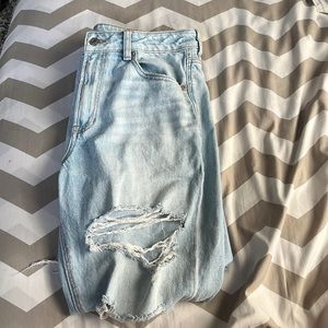 American Eagle Mom Jeans